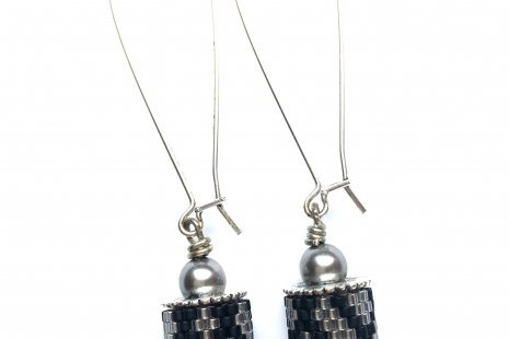 Charming Channel Earring Silver
