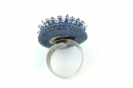 Back of Ring