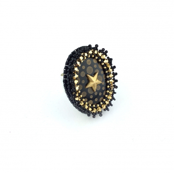 black_ring.jpg