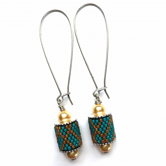 charming_channel_turquoise.jpg